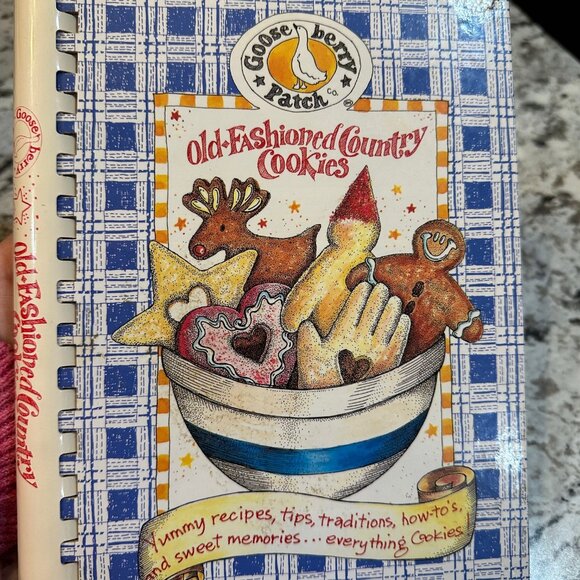 Goose Berry Patch Cook Book - Picture 1 of 3